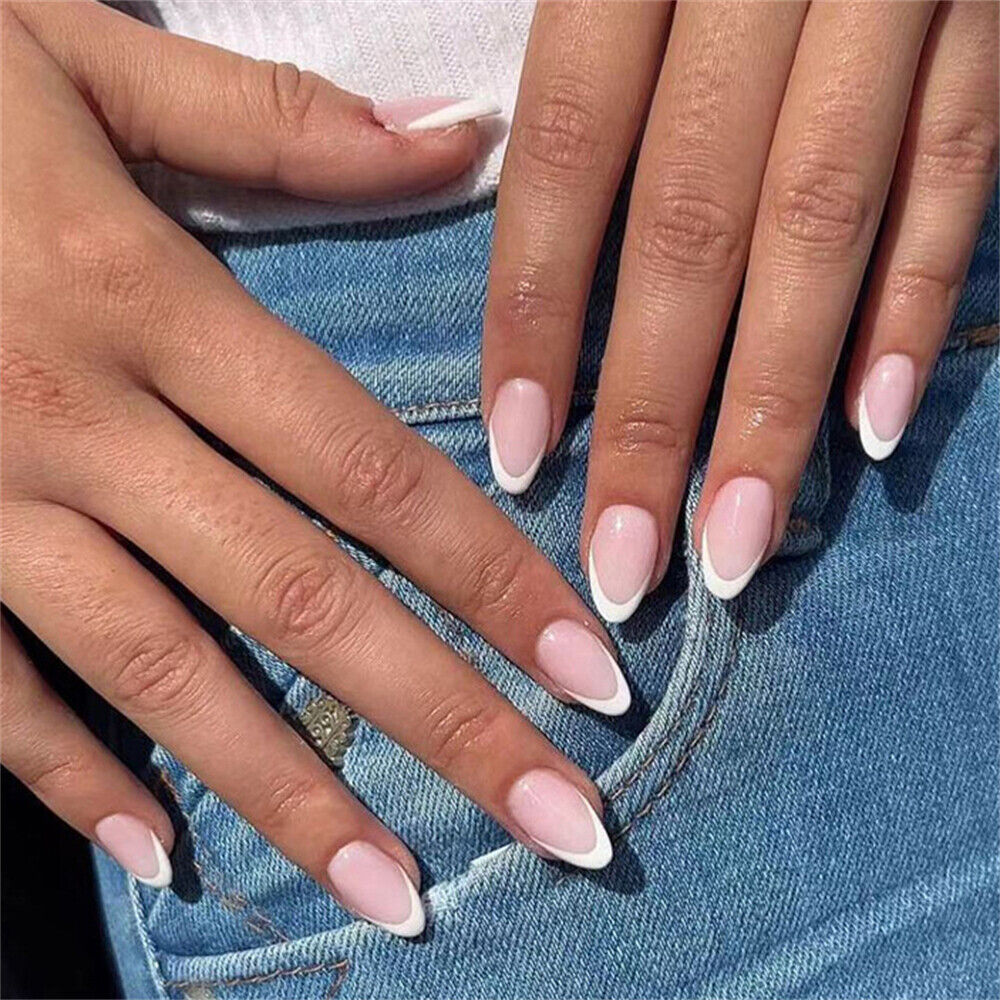 short almond nails