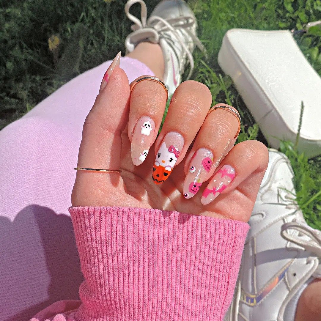 Hello Kitty Halloween Nails