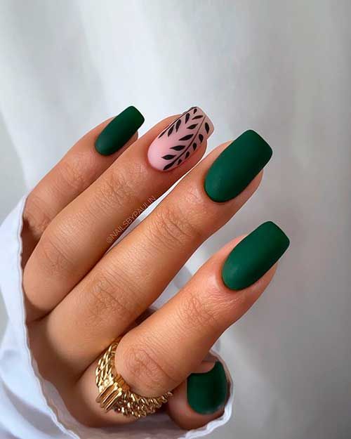 Dark Green Nails