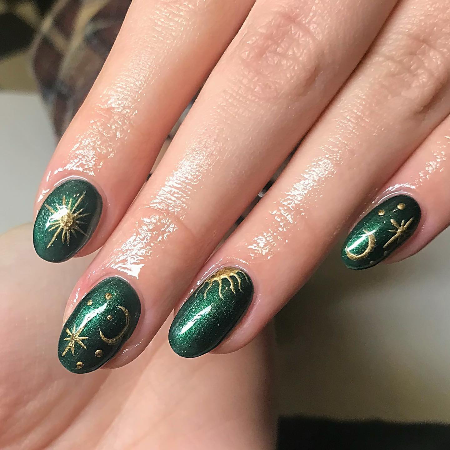 Dark Green Nails