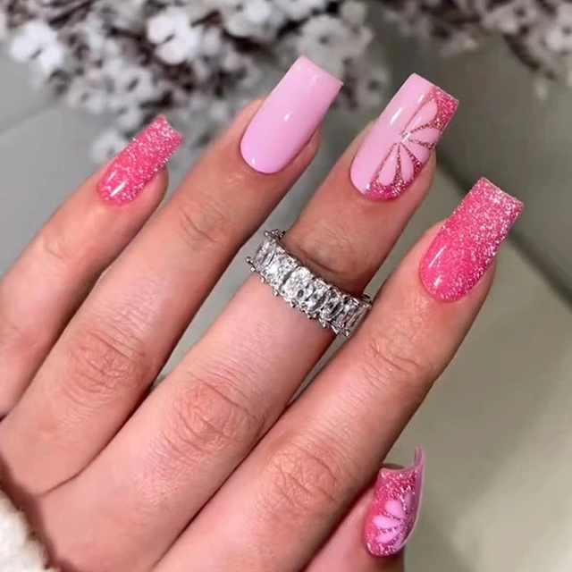 cute short acrylic nails