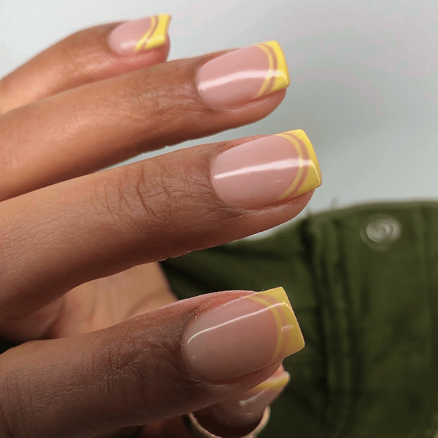 cute short acrylic nails