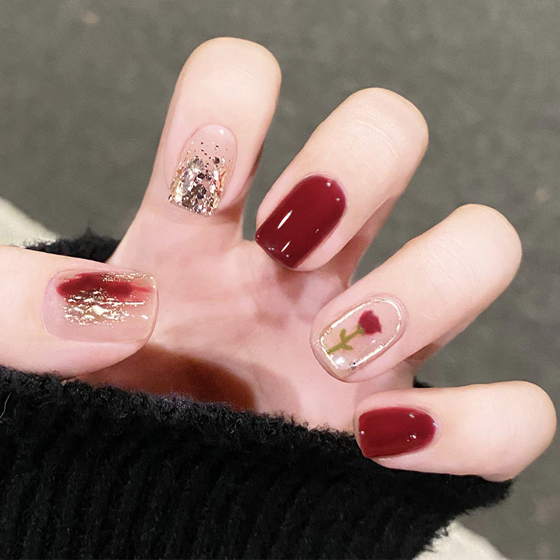  Rose Nail