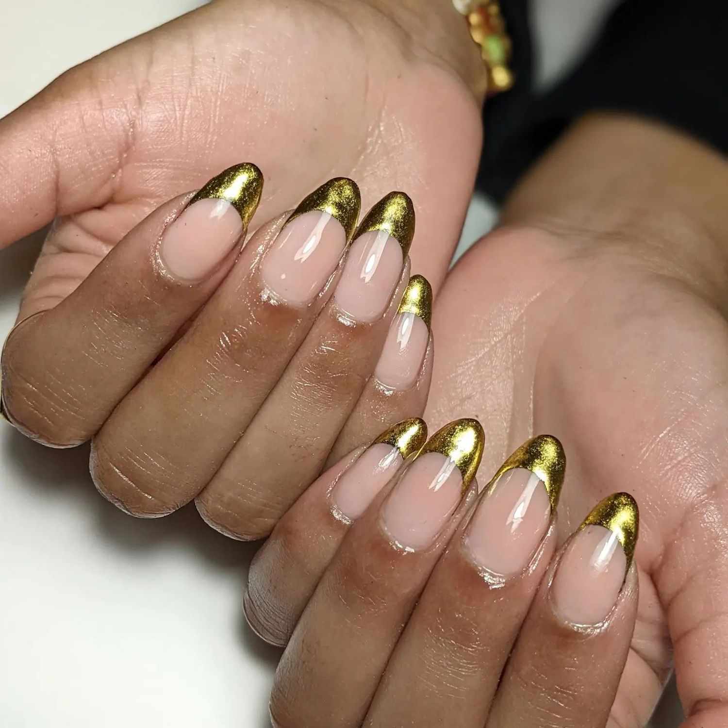 gold nails