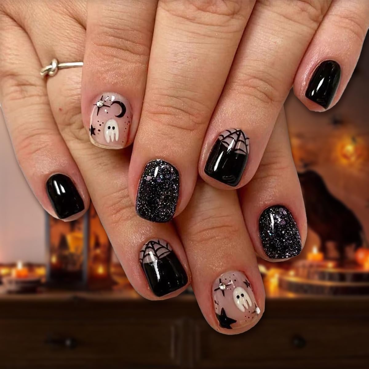 black halloween nails