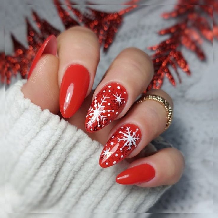 christmas nails