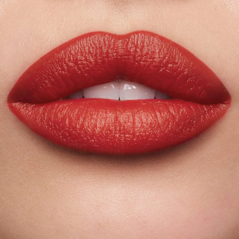 red lipstick