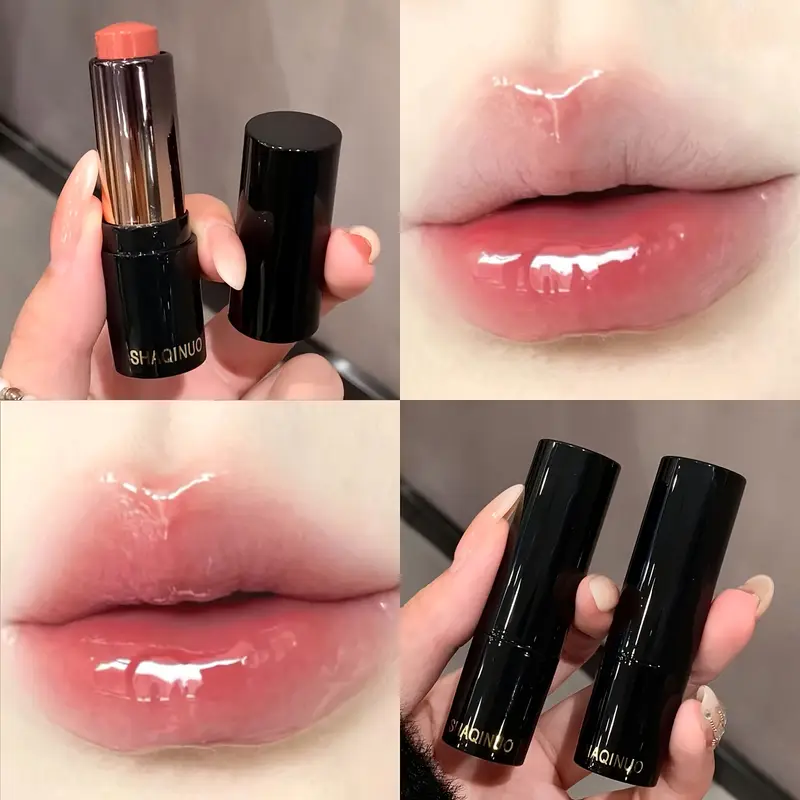 glossy lipstick
