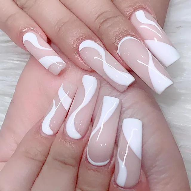 nail tech