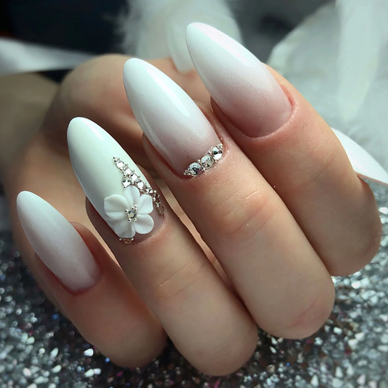 nail tech