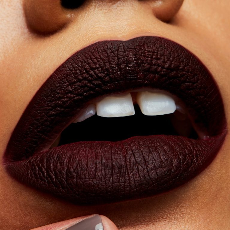 dark lipstick