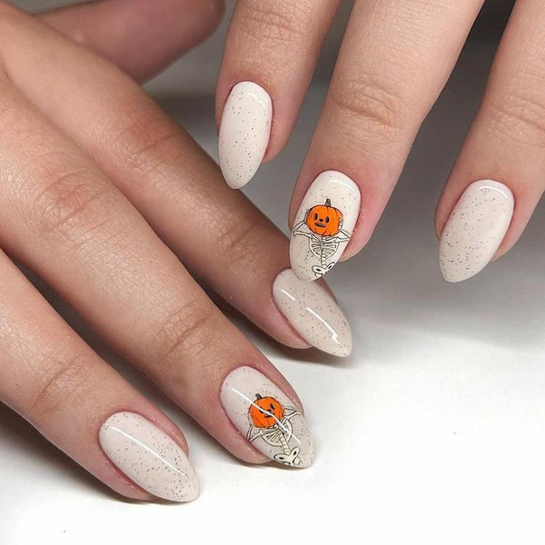 pumpkin-nails