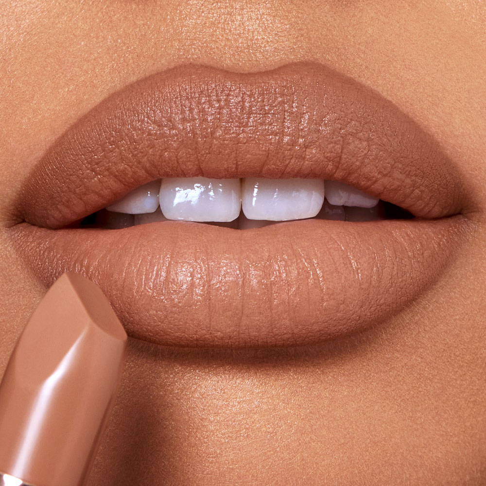 nude matte lipstick