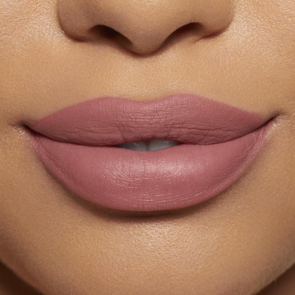 pink lipstick